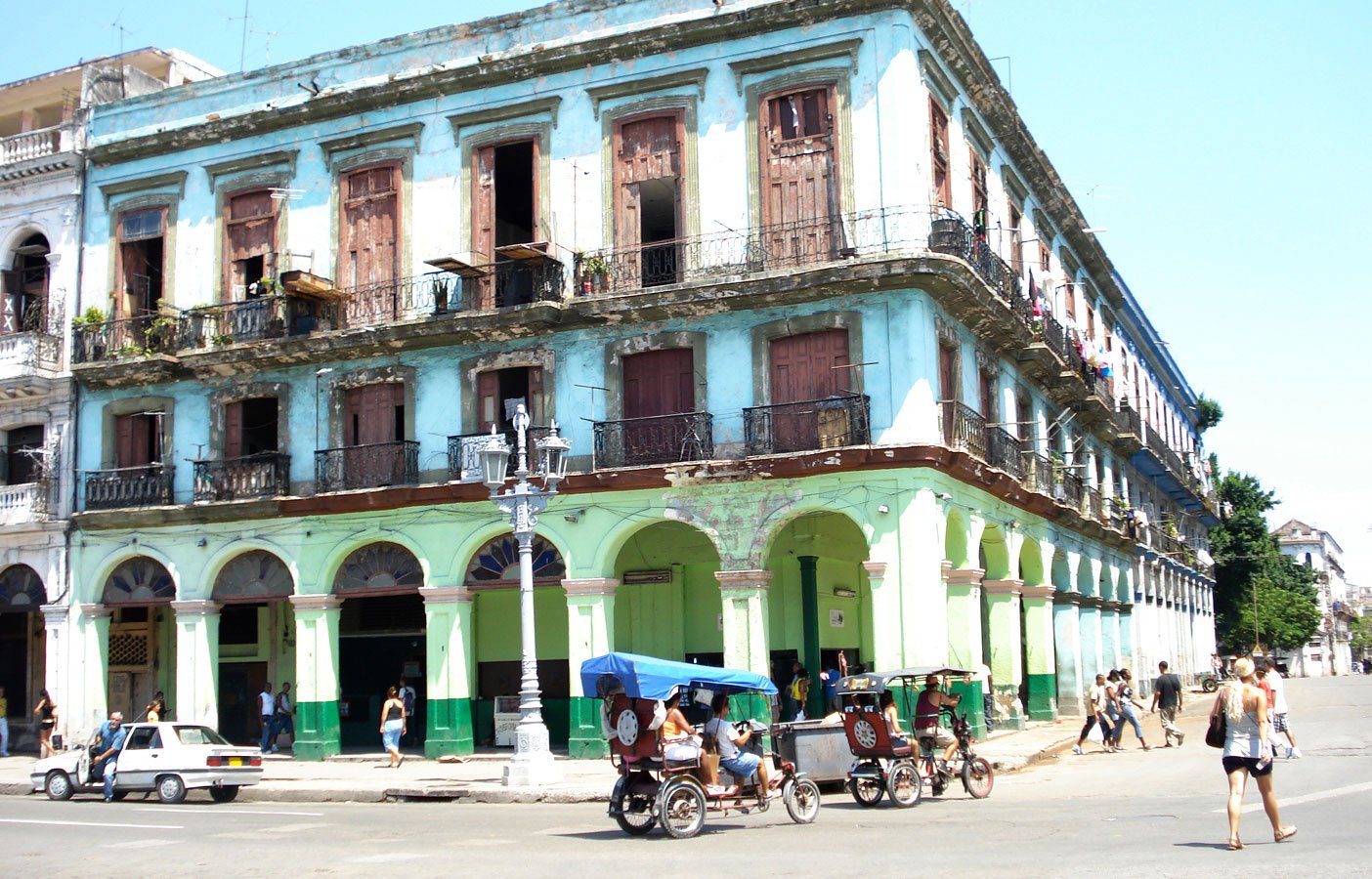 Buntes Haus auf Kuba