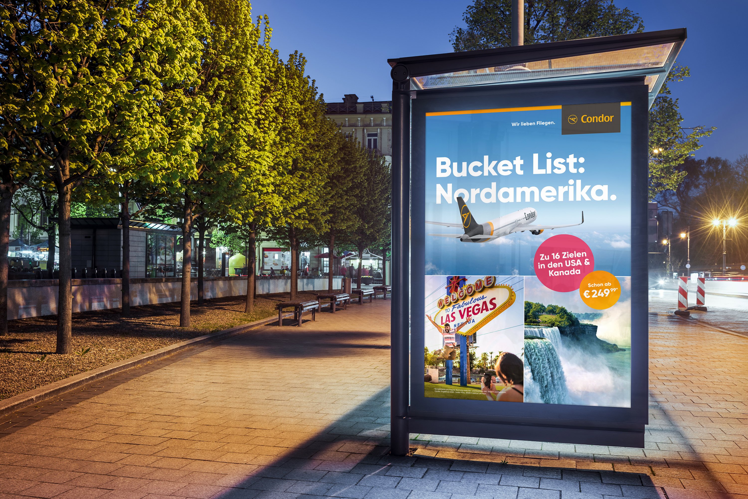 Excite Werbeagentur Frankfurt Condor City Lights Plakat auf Platz