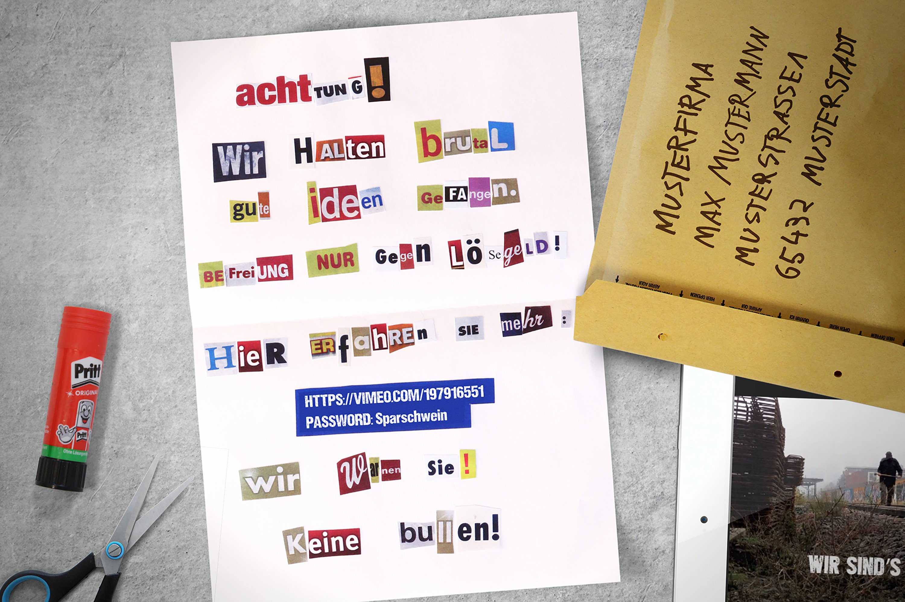 Excite Werbeagentur Kommando Sparschwein Mailing-Bestandteile Brief Klebestift